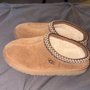 UGG Chestnut Suede Kids Slip-Ons with Plush Lining